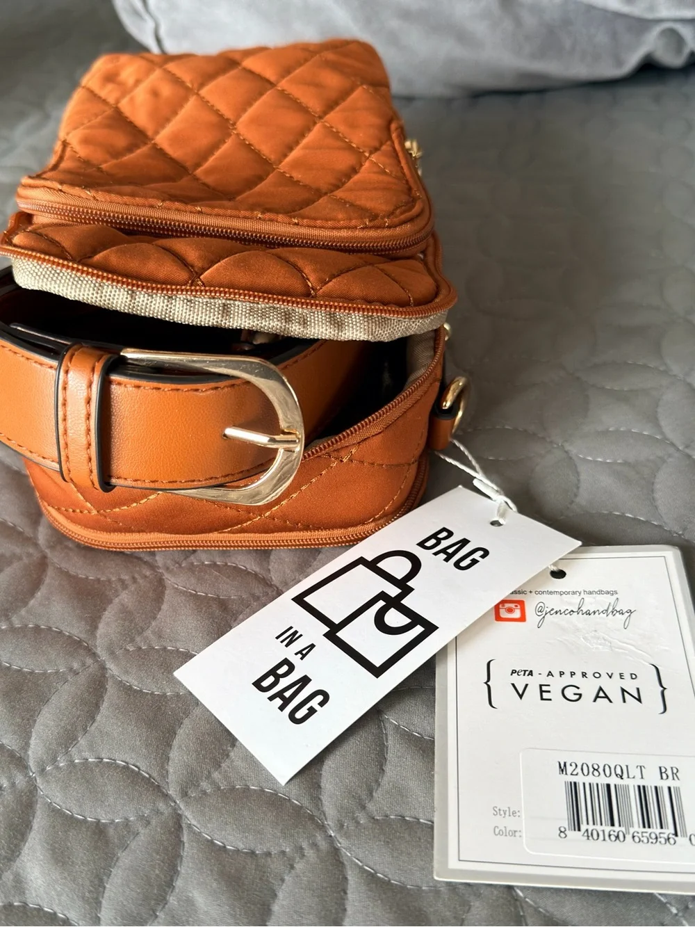 Jen & Co Quilted Crossbody Bag in Rust